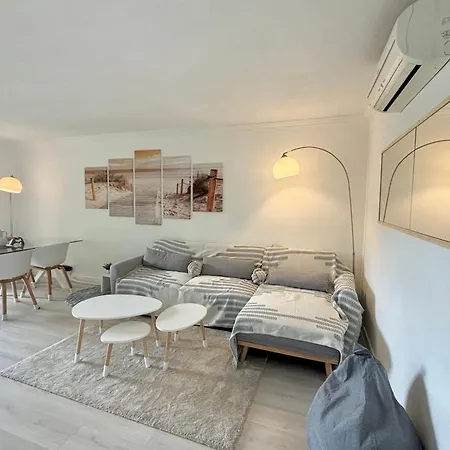 Апартаменты Escape To 3 Sea View Ле-Канне